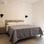 Kind House Διαμέρισμα Pozzallo